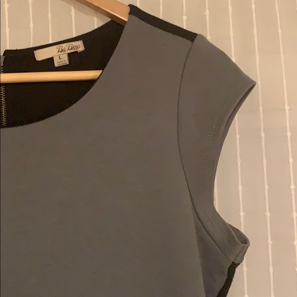 Color block body-con dress with exposed zipper - Picture 3 of 5